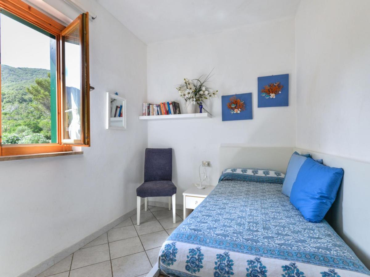 Apartment Altaluna-6 By Interhome Nisporto Екстериор снимка